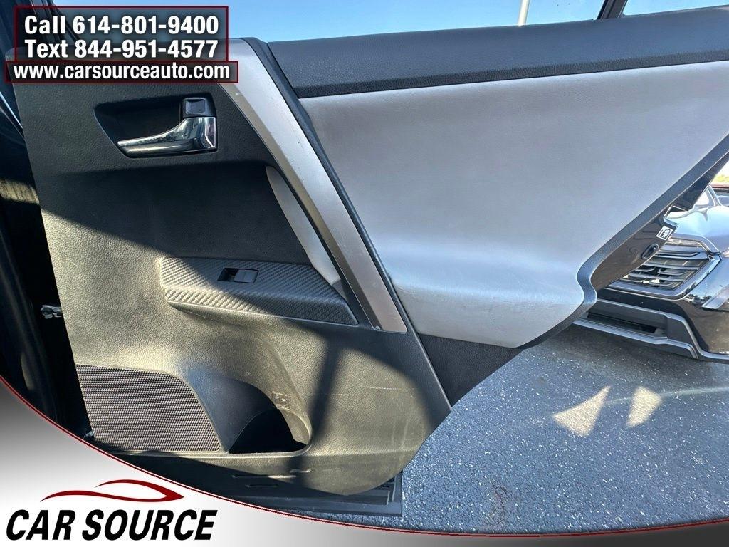 Toyota RAV4  2014