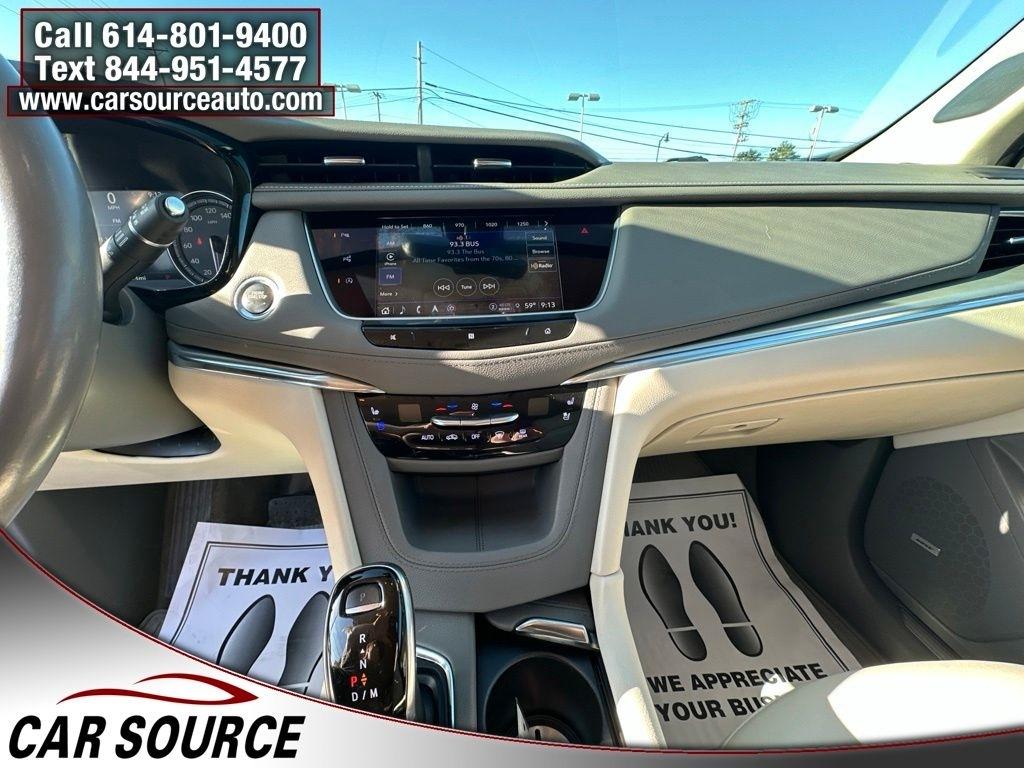 Cadillac XT5  2021