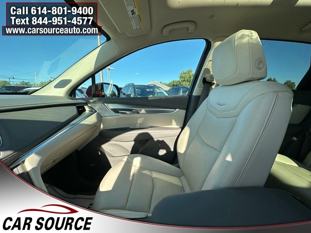Cadillac XT5  2021