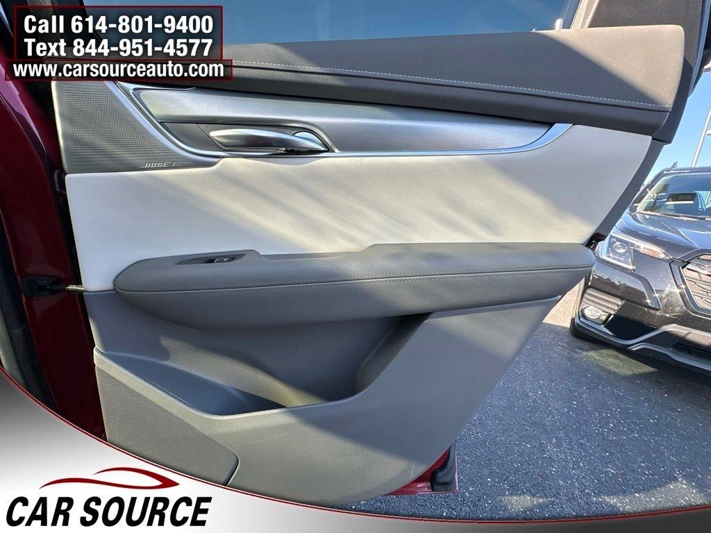 Cadillac XT5  2021