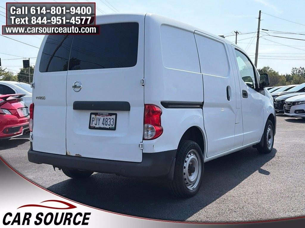 Nissan NV200  2015