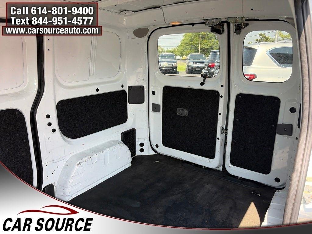 Nissan NV200  2015