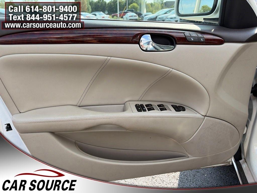 Buick Lucerne  2009