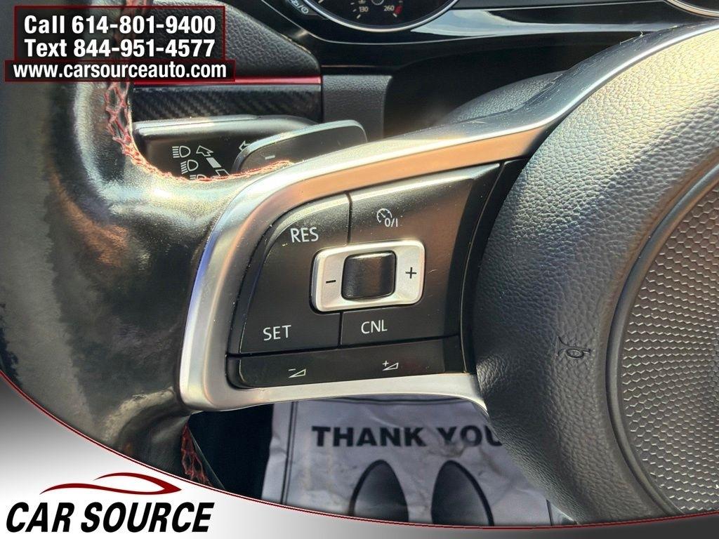 Volkswagen Jetta  2017