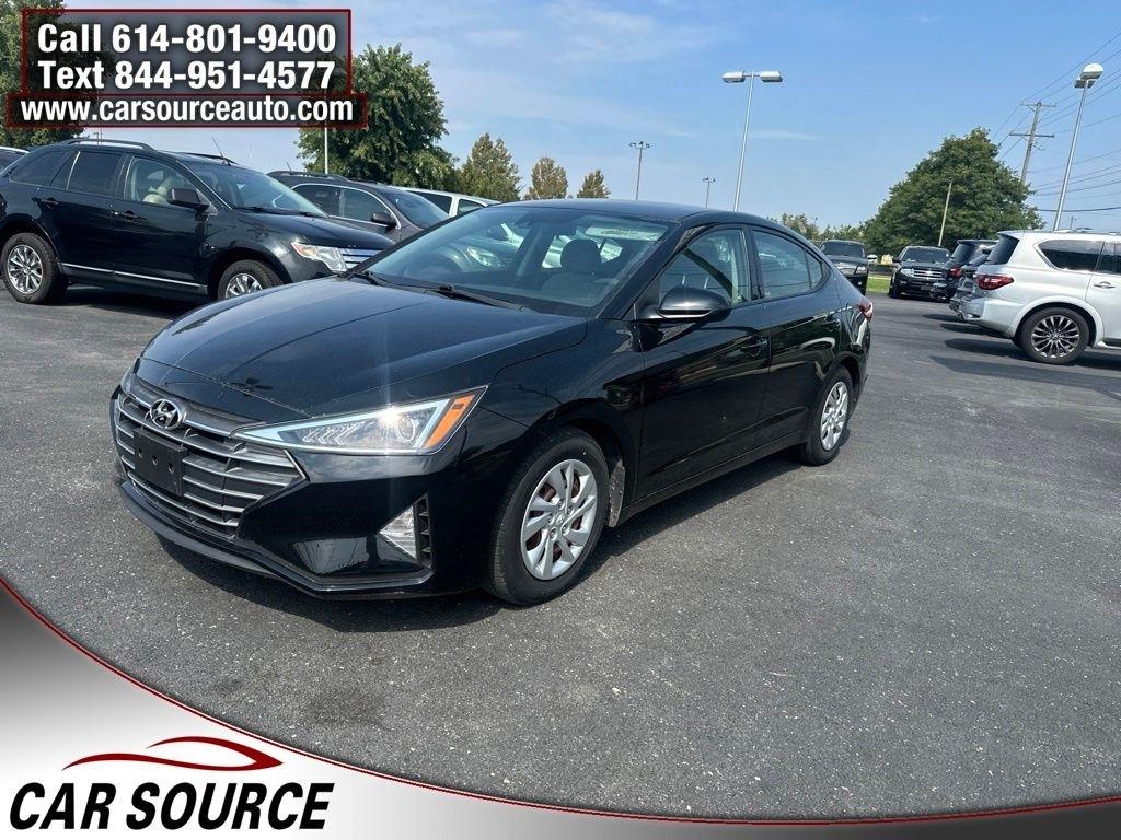 Hyundai Elantra  2020