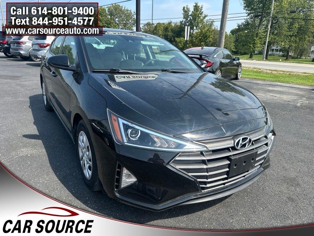 Hyundai Elantra  2020