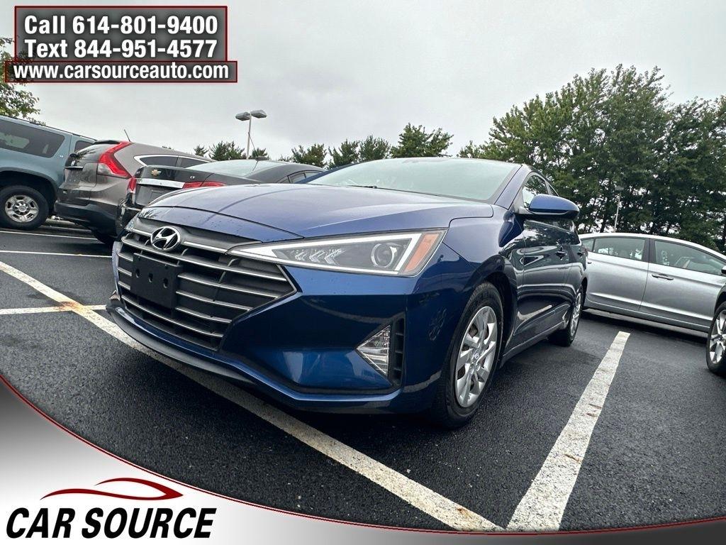 Hyundai Elantra  2020