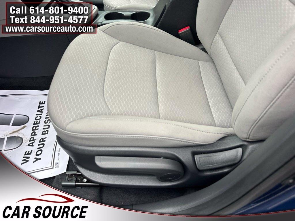 Hyundai Elantra  2020
