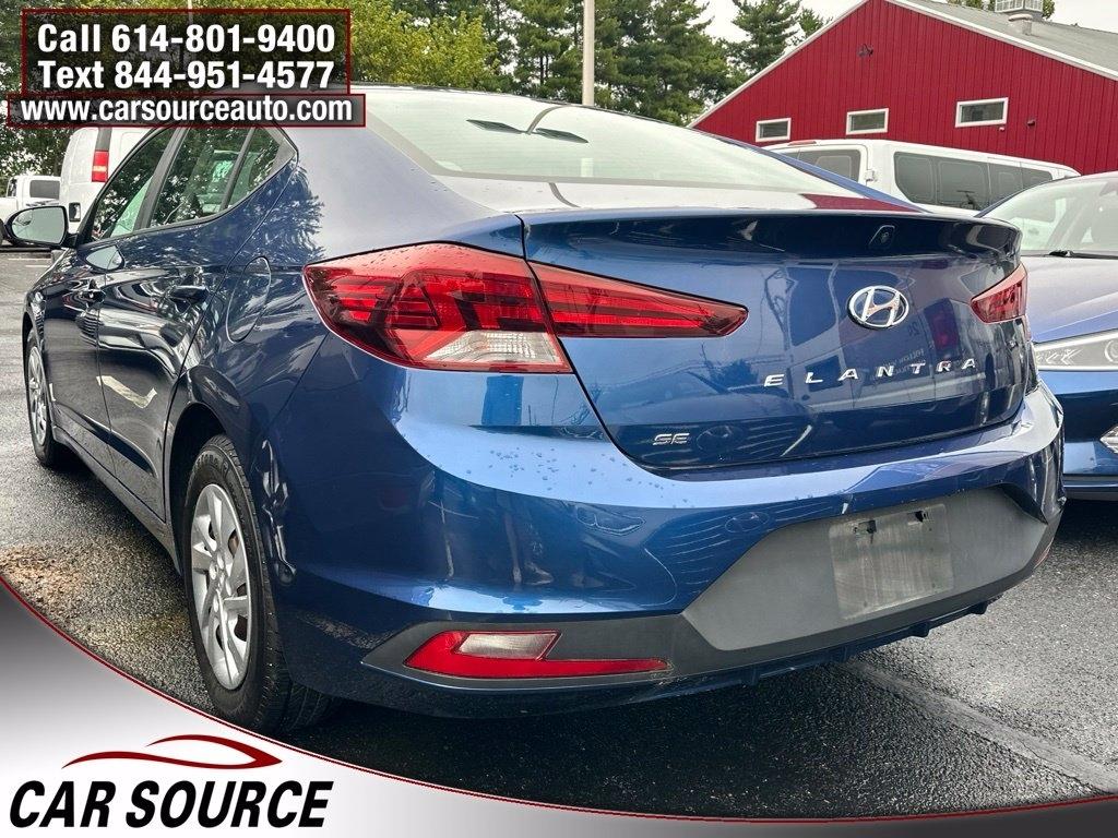 Hyundai Elantra  2020