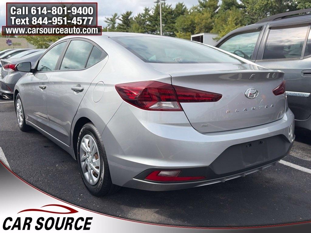Hyundai Elantra  2020