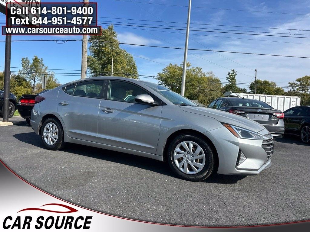 Hyundai Elantra  2020