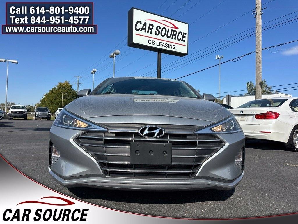 Hyundai Elantra  2020