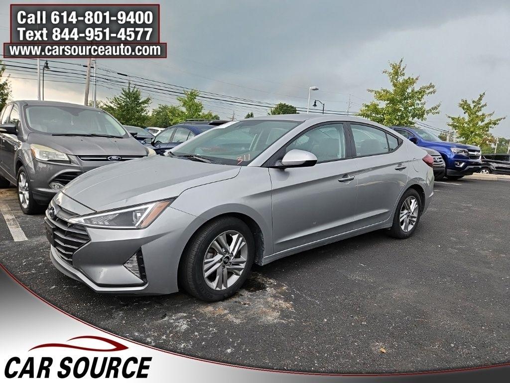Hyundai Elantra  2020