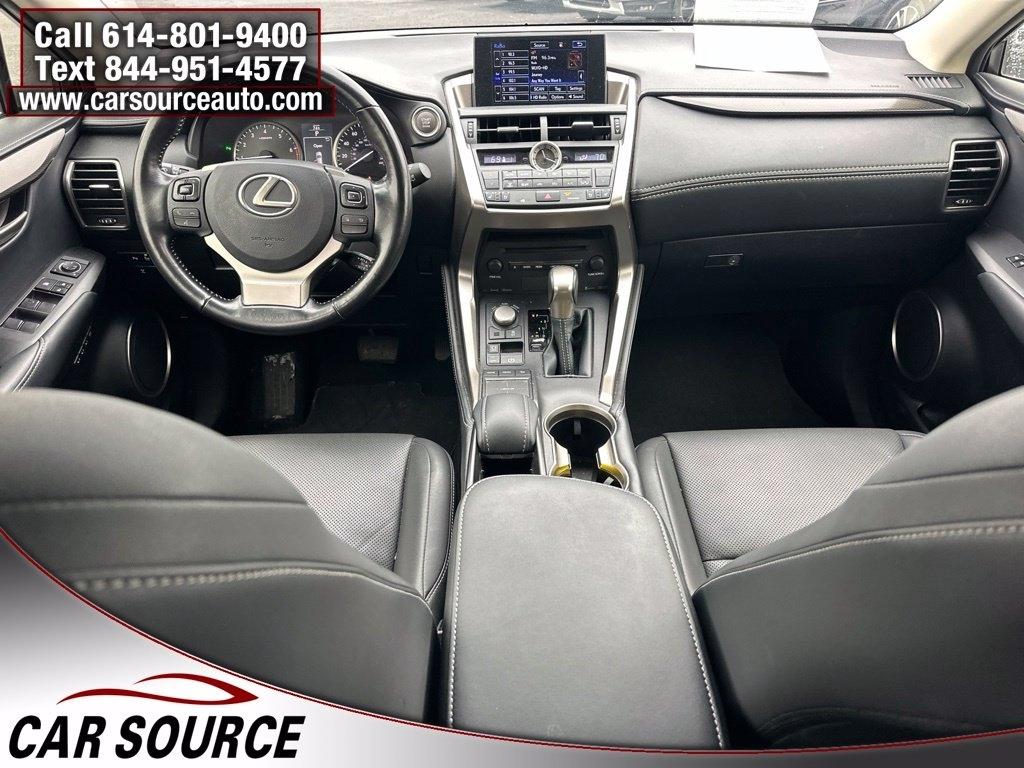 Lexus NX  2017