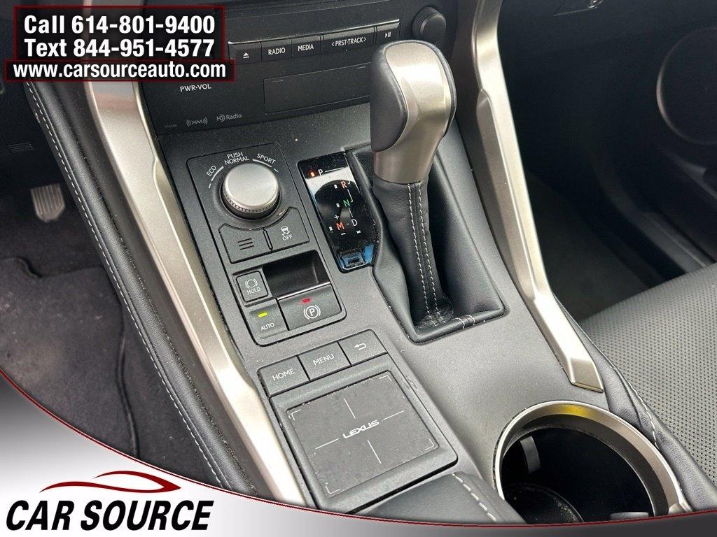 Lexus NX  2017