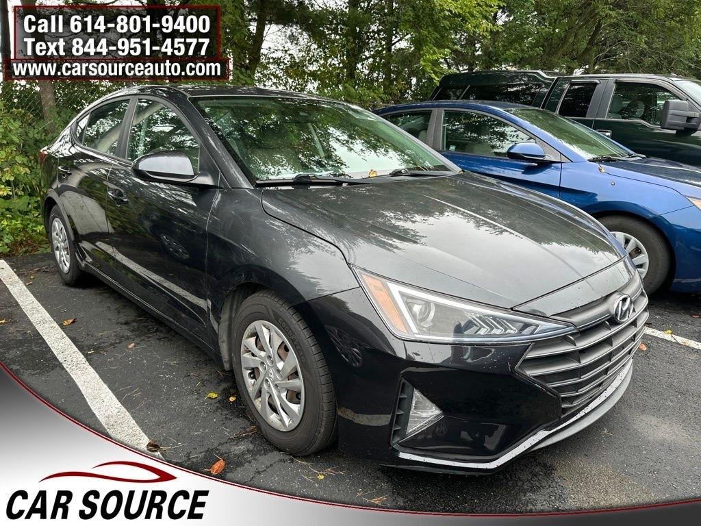 Hyundai Elantra  2020