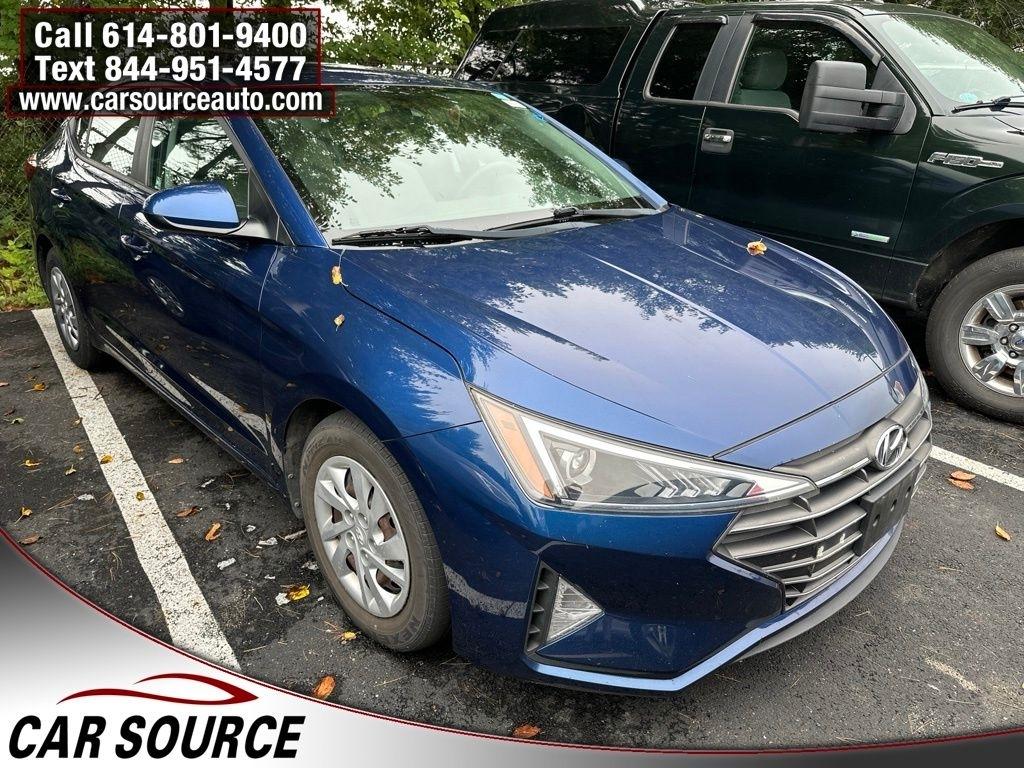 Hyundai Elantra  2020
