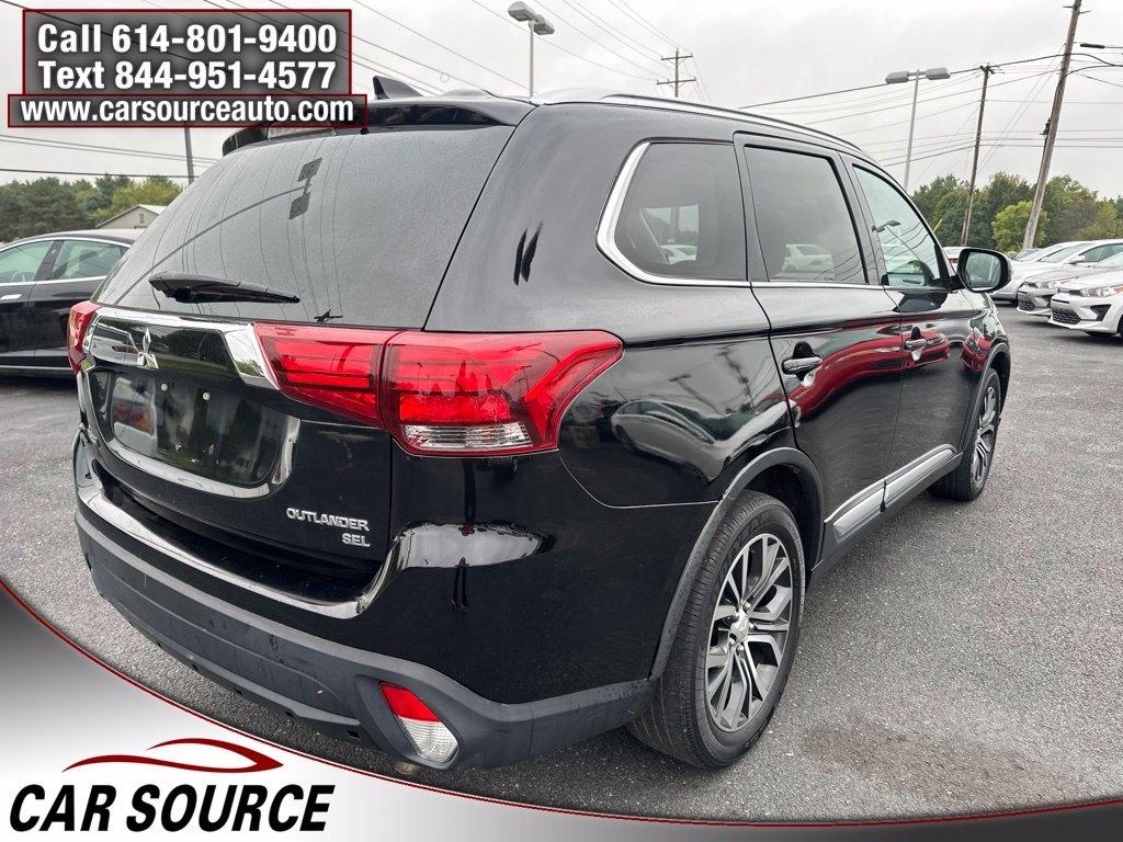 Mitsubishi Outlander  2017