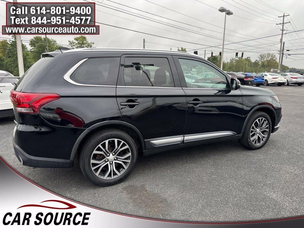 Mitsubishi Outlander  2017