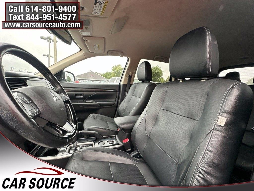 Mitsubishi Outlander  2017