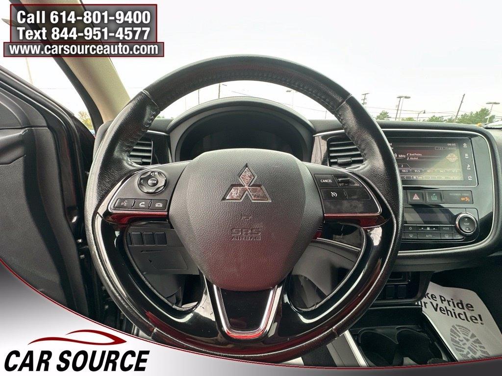 Mitsubishi Outlander  2017