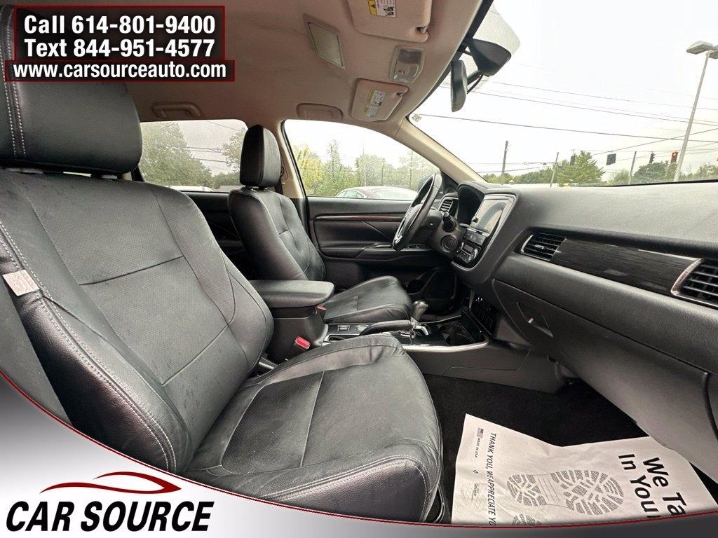 Mitsubishi Outlander  2017