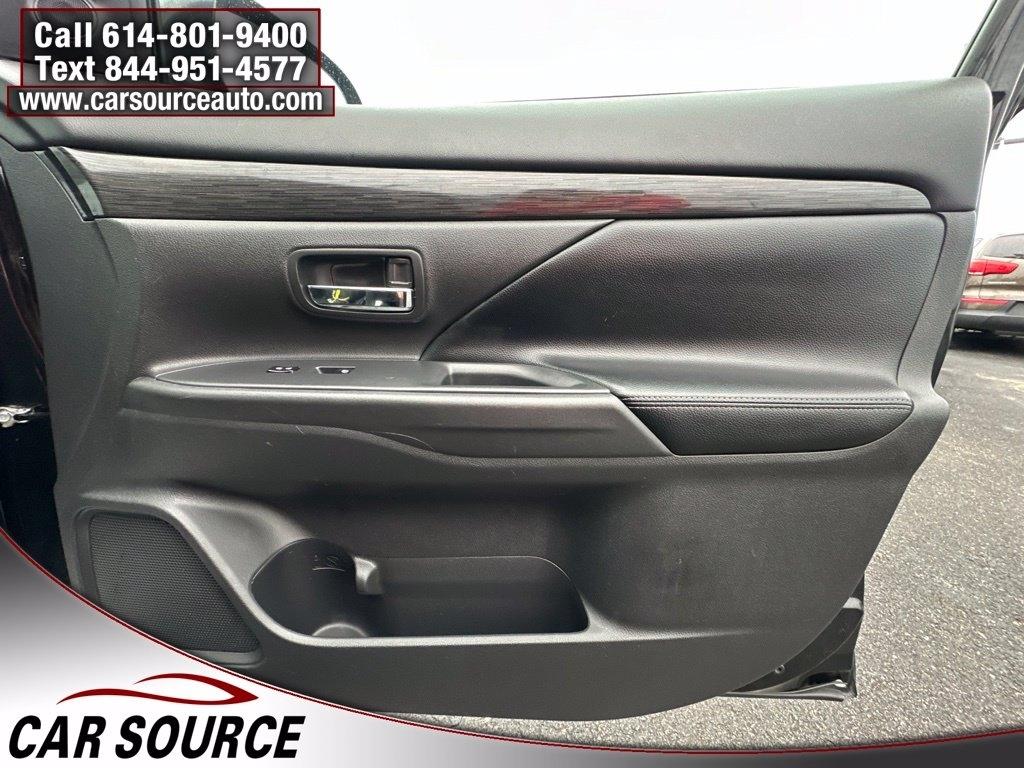 Mitsubishi Outlander  2017