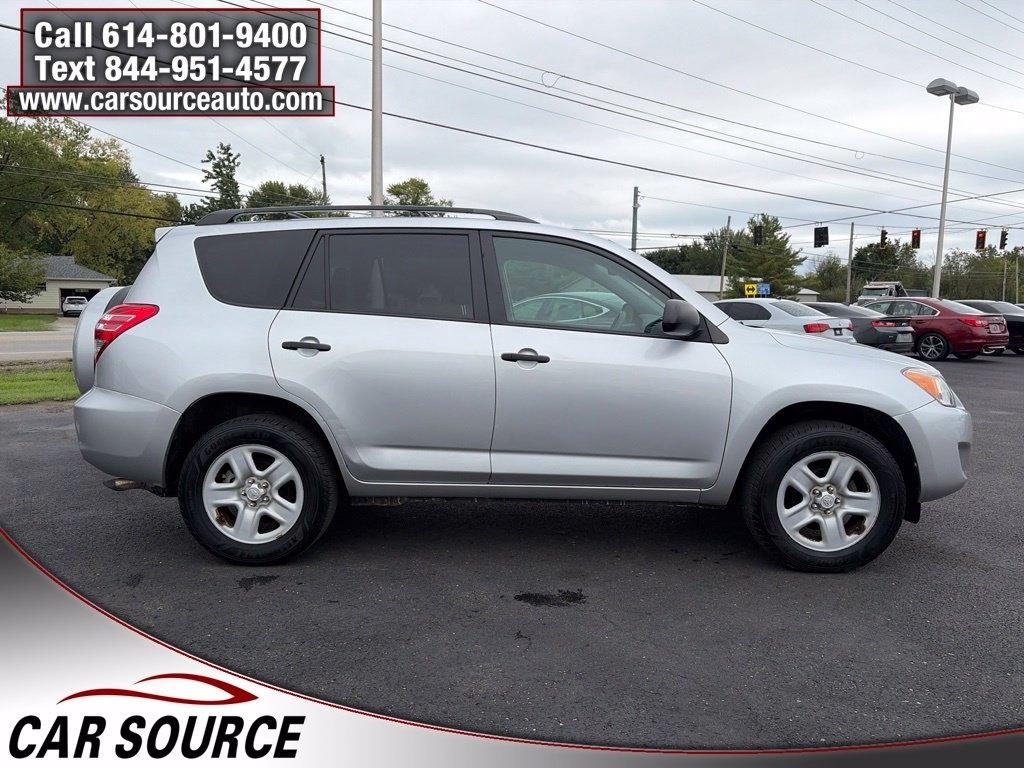 Toyota RAV4  2012