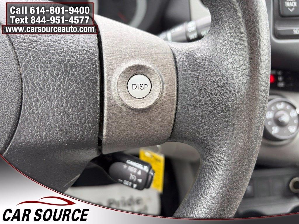 Toyota RAV4  2012