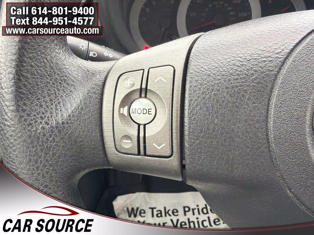 Toyota RAV4  2012