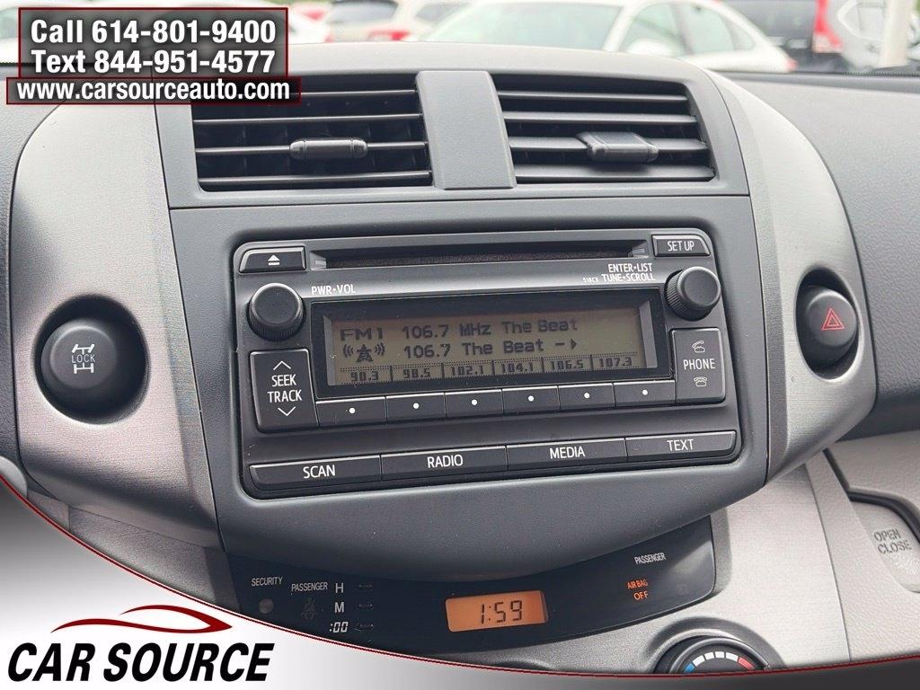 Toyota RAV4  2012