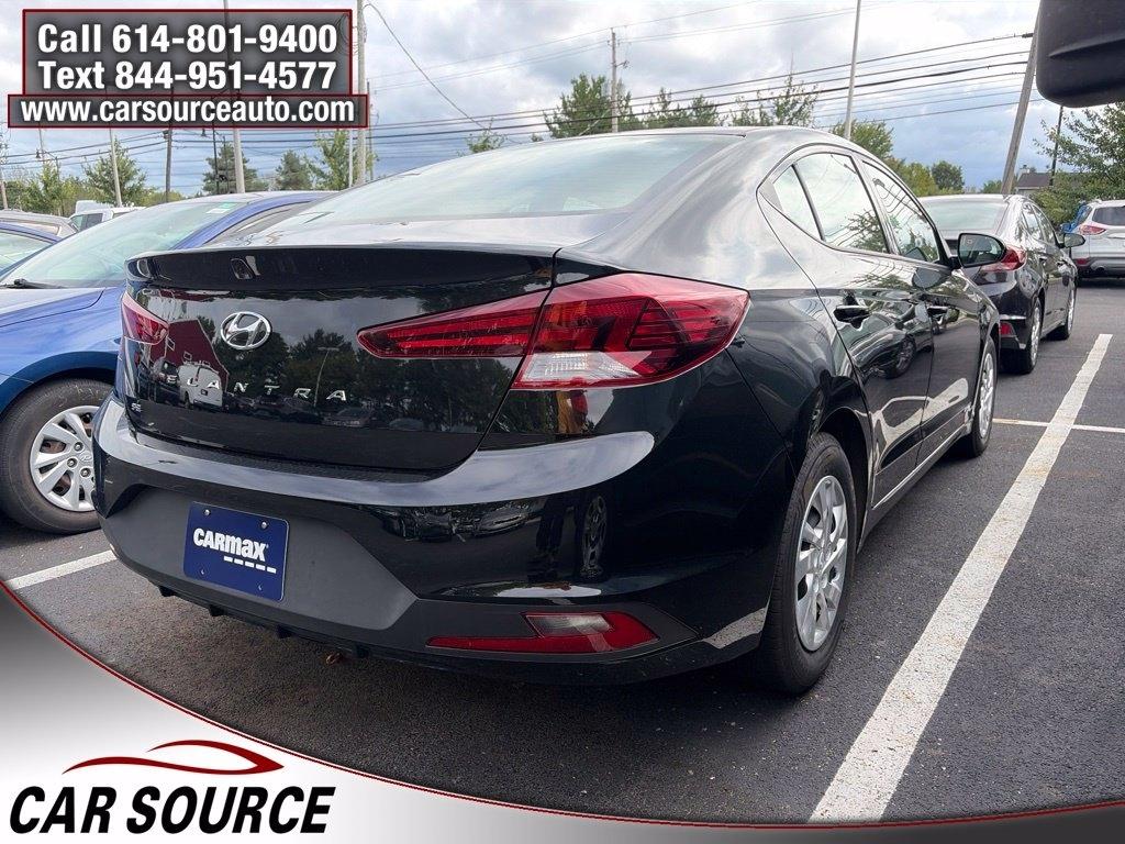 Hyundai Elantra  2019