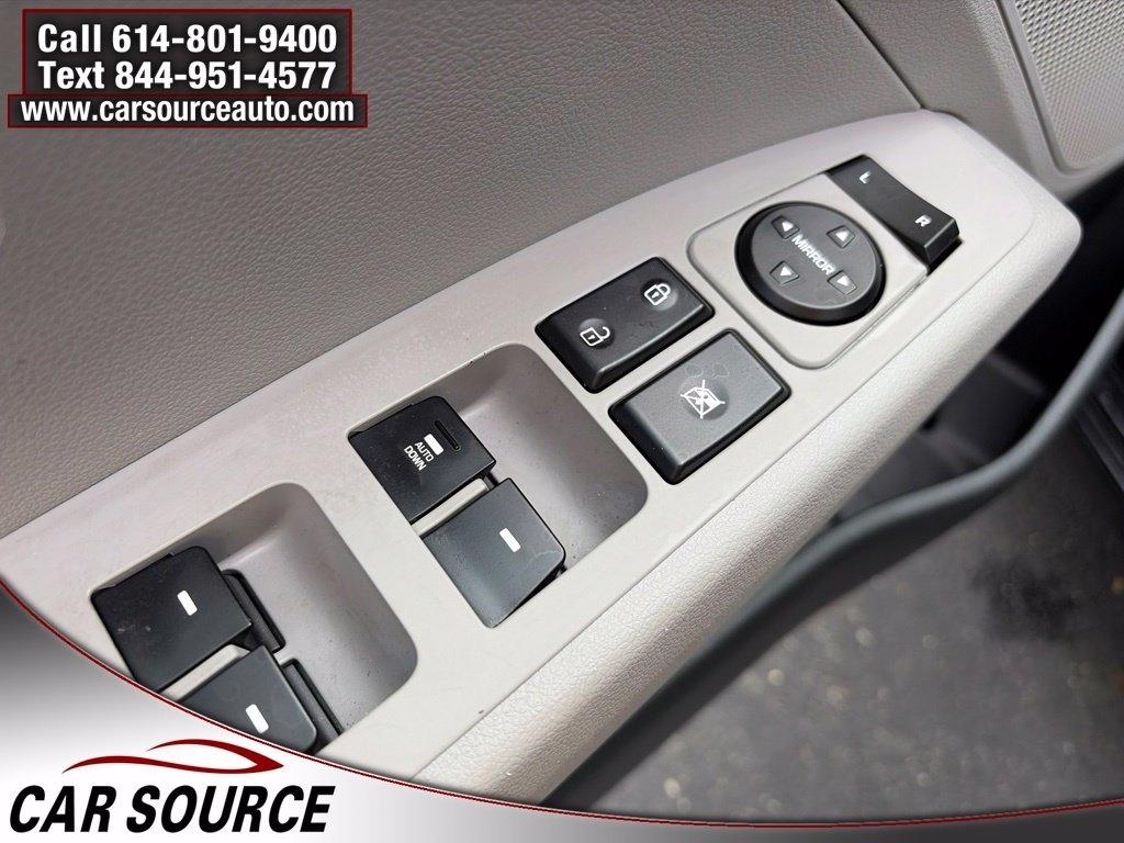 Hyundai Elantra  2019
