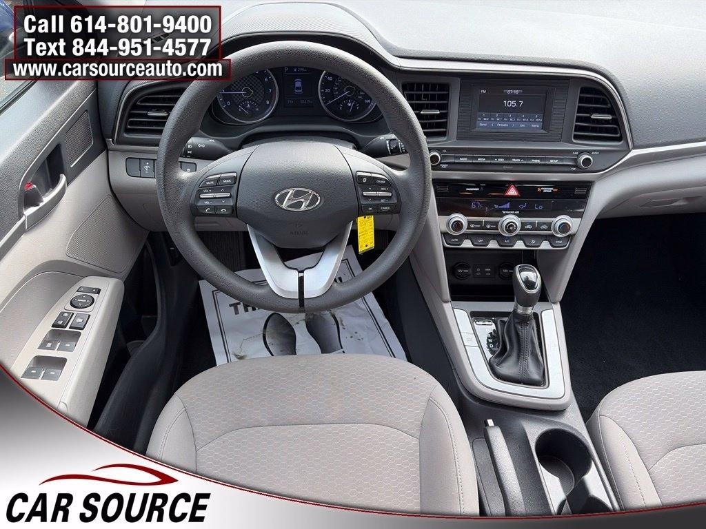 Hyundai Elantra  2020