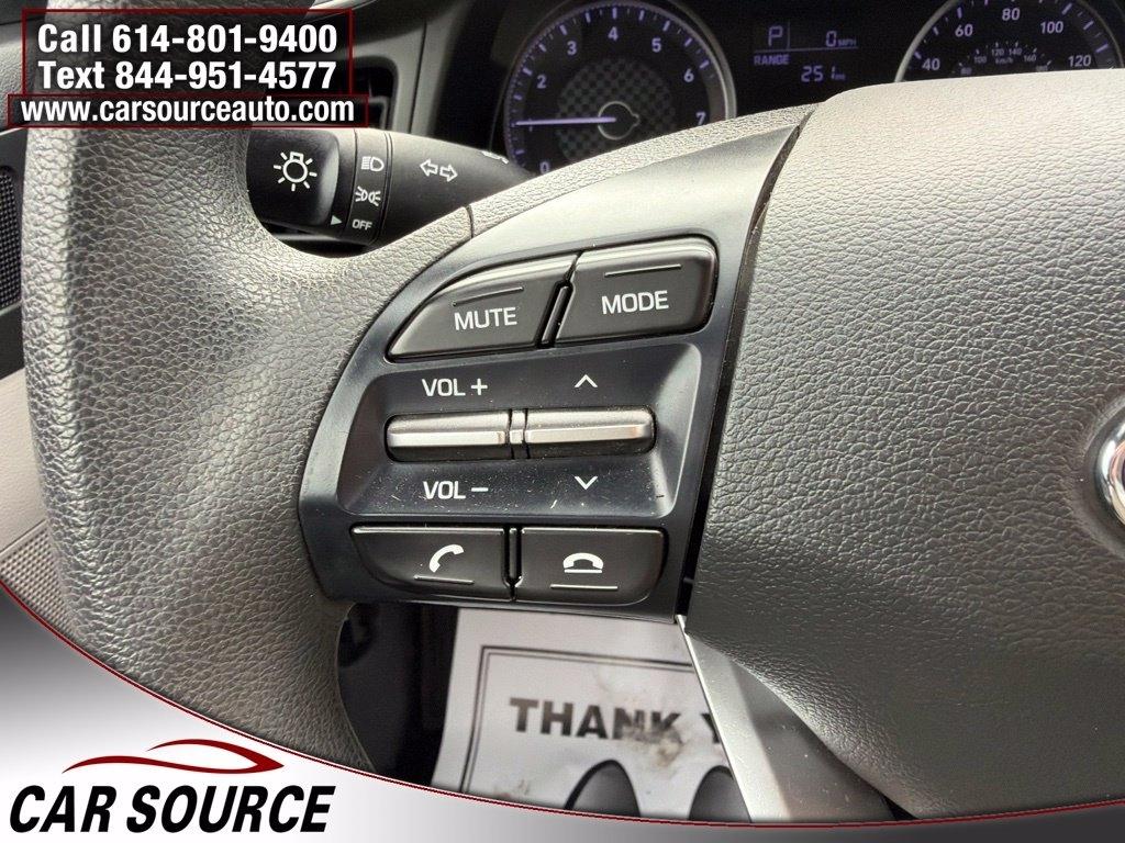 Hyundai Elantra  2019
