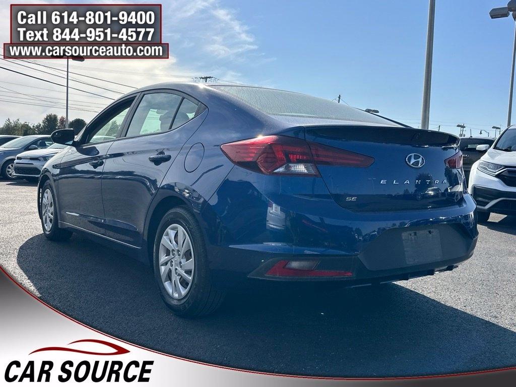 Hyundai Elantra  2019