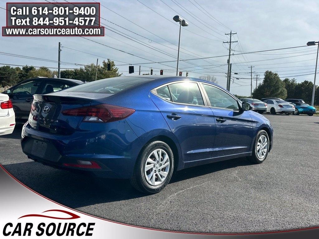 Hyundai Elantra  2019