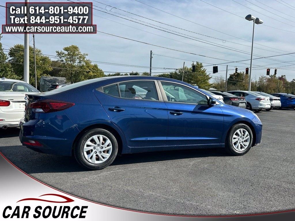 Hyundai Elantra  2019
