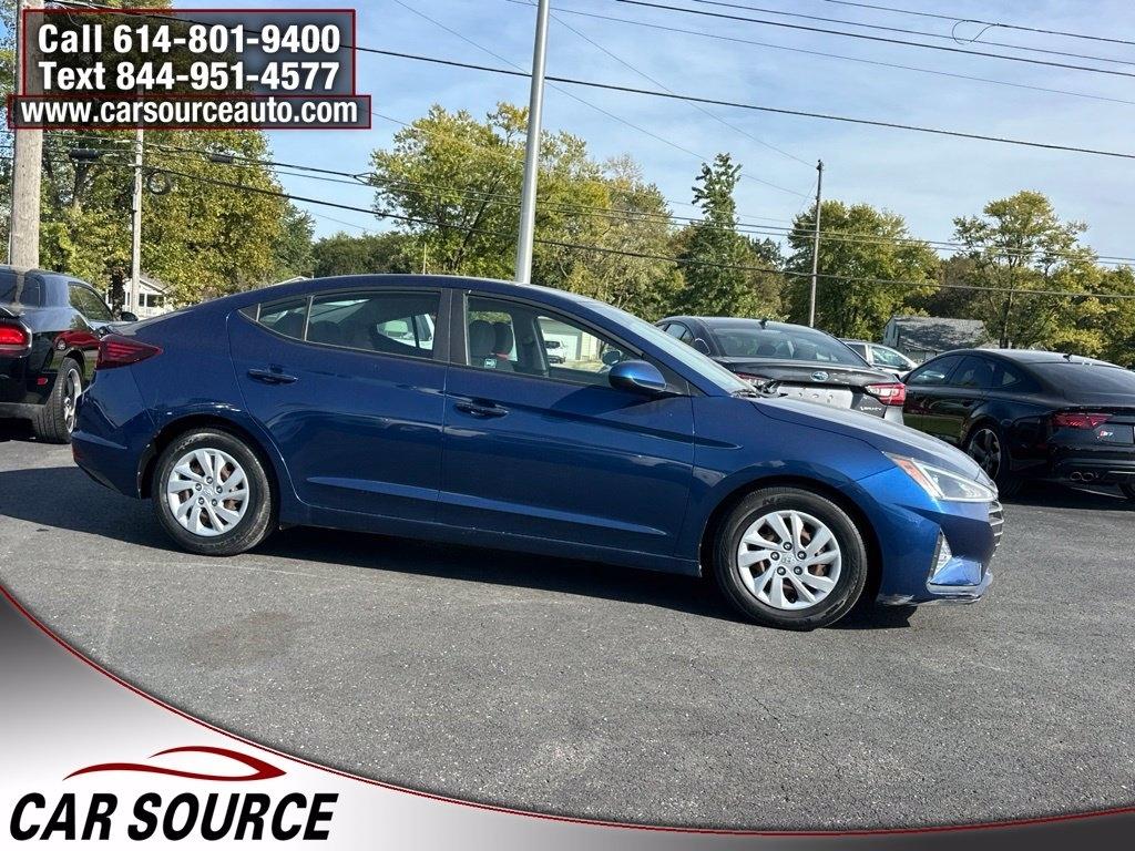 Hyundai Elantra  2019