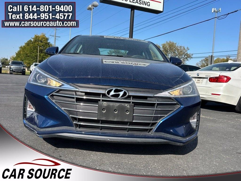 Hyundai Elantra  2019