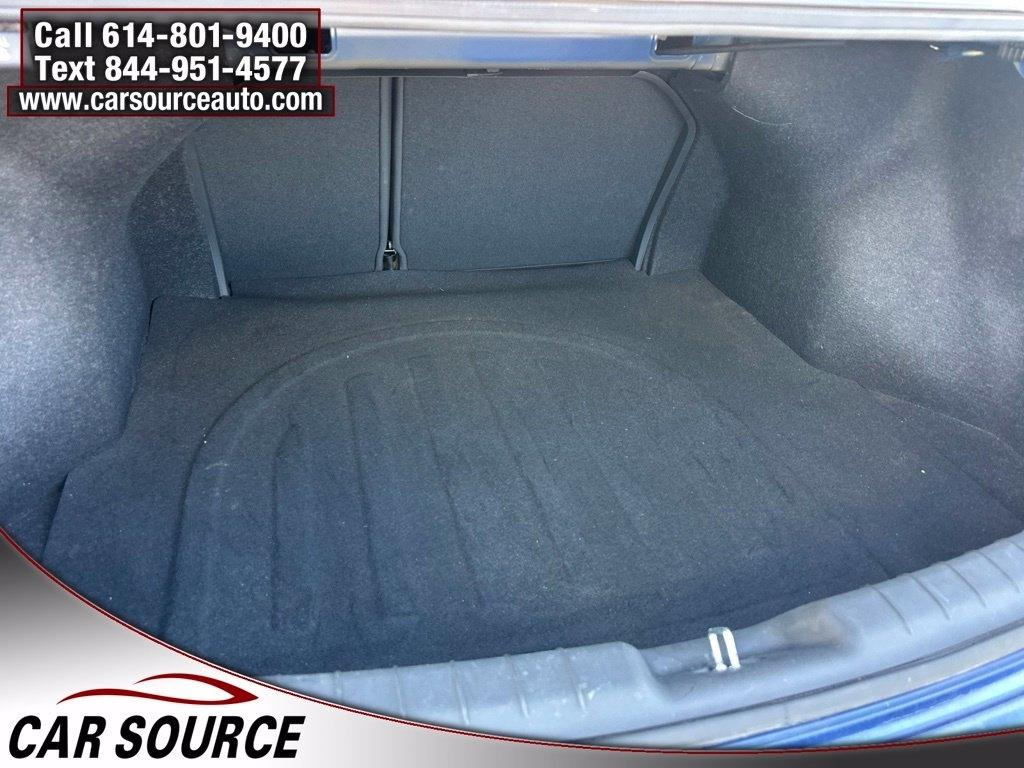 Hyundai Elantra  2019