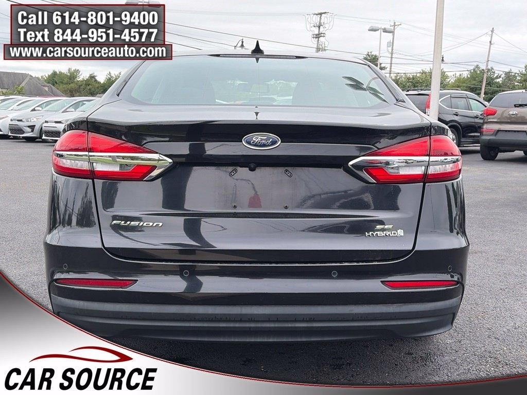 Ford Fusion Hybrid  2019