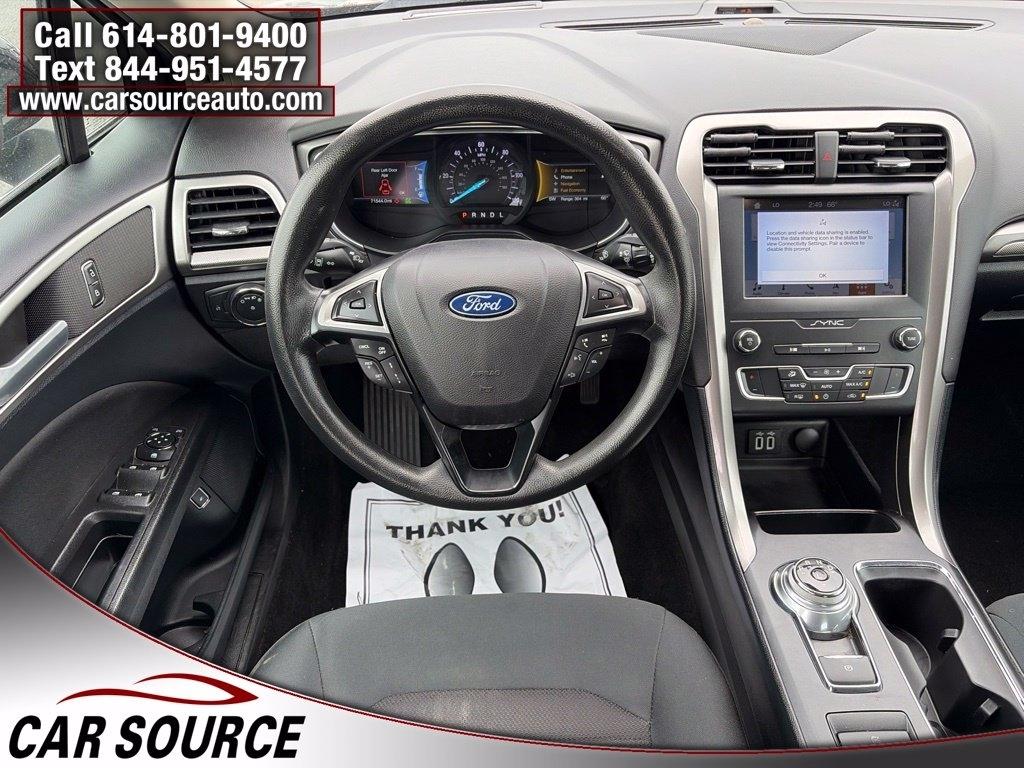 Ford Fusion Hybrid  2019