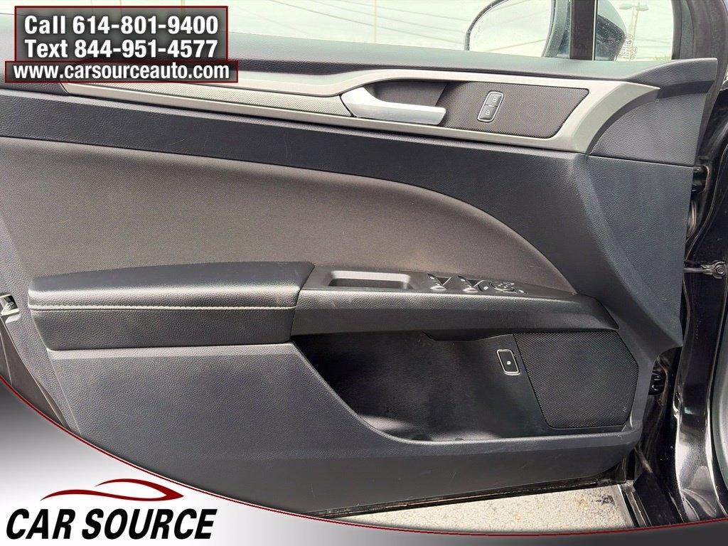 Ford Fusion Hybrid  2019