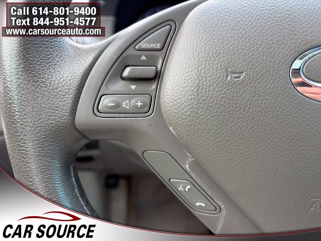 Infiniti G25 Sedan  2011