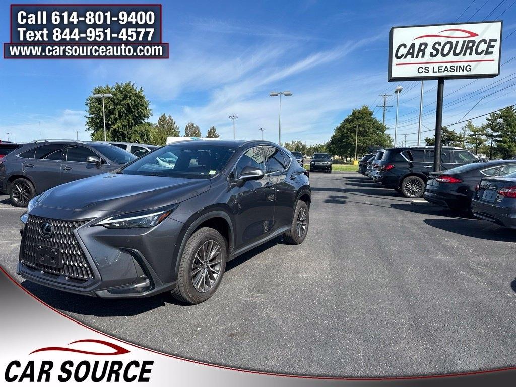 Lexus NX  2022
