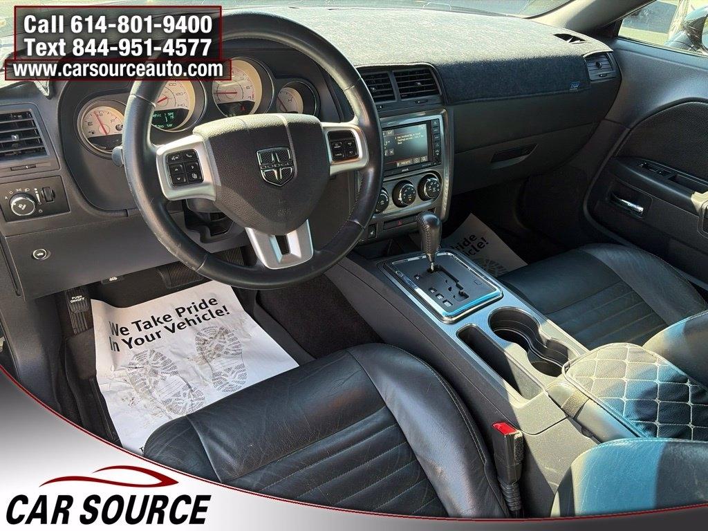 Dodge Challenger  2013