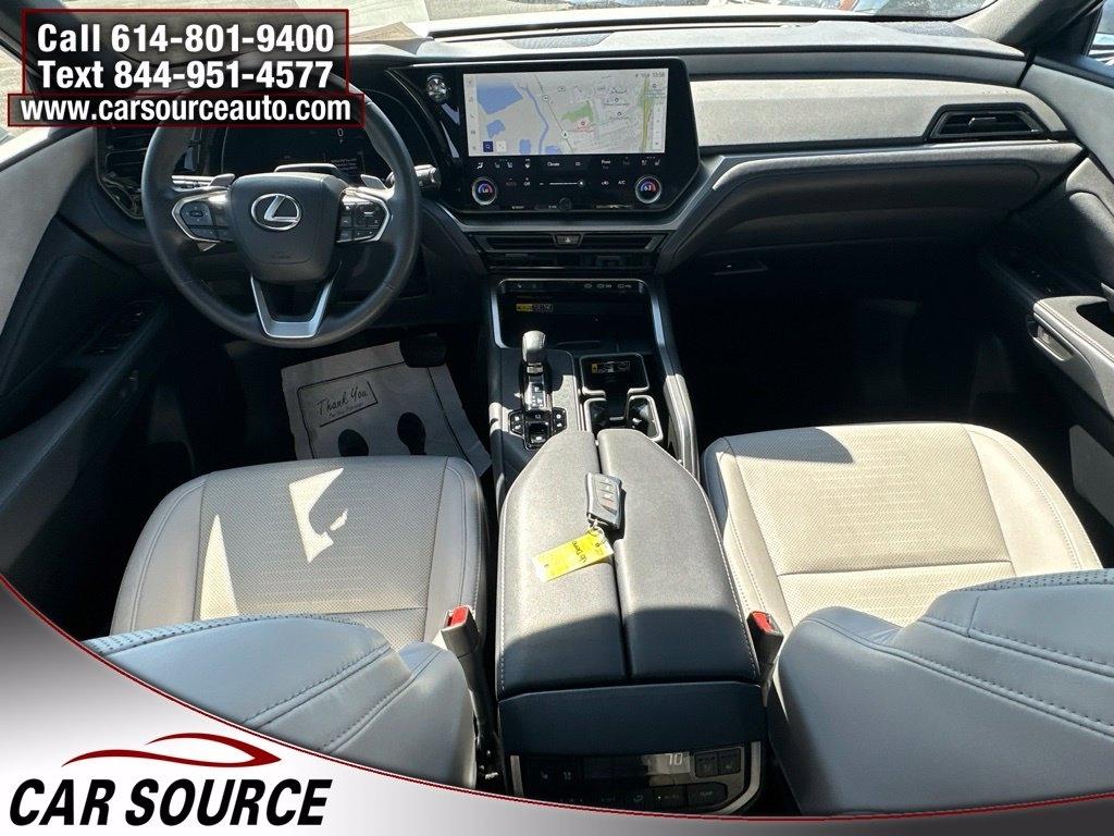 Lexus TX  2024