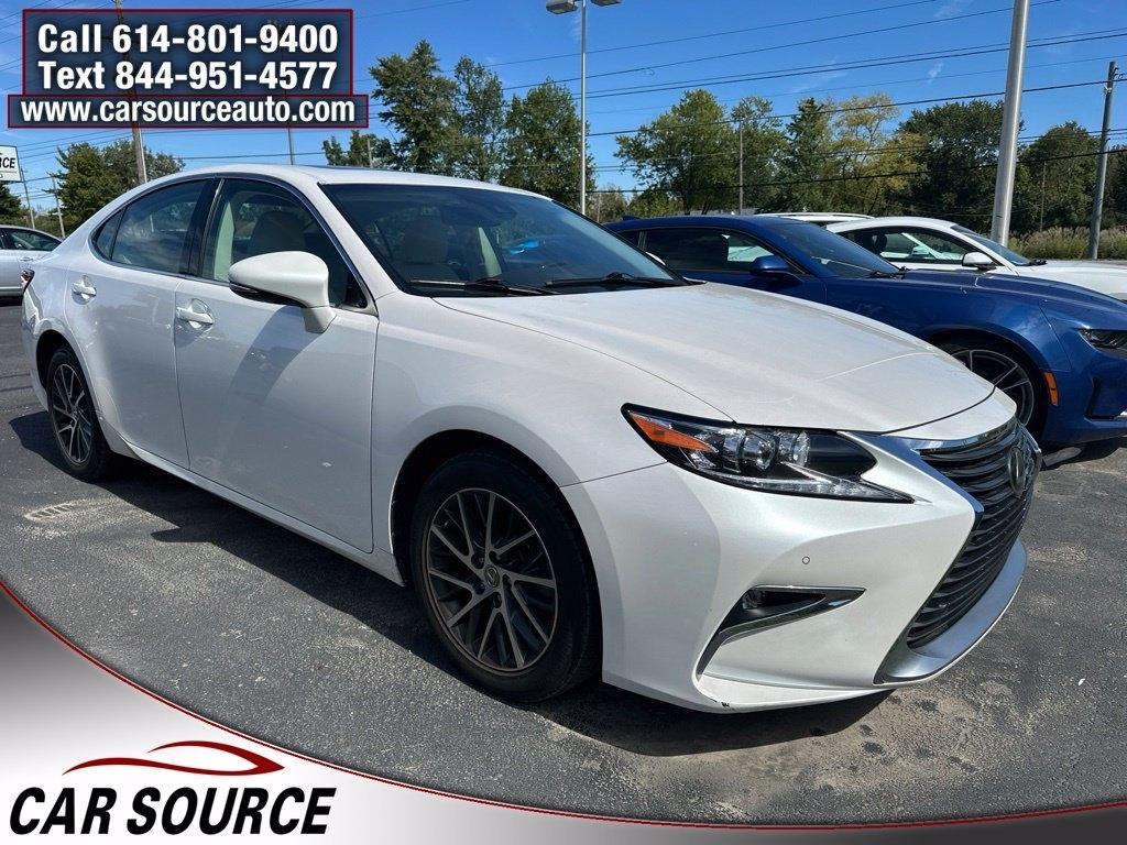 Lexus ES  2017