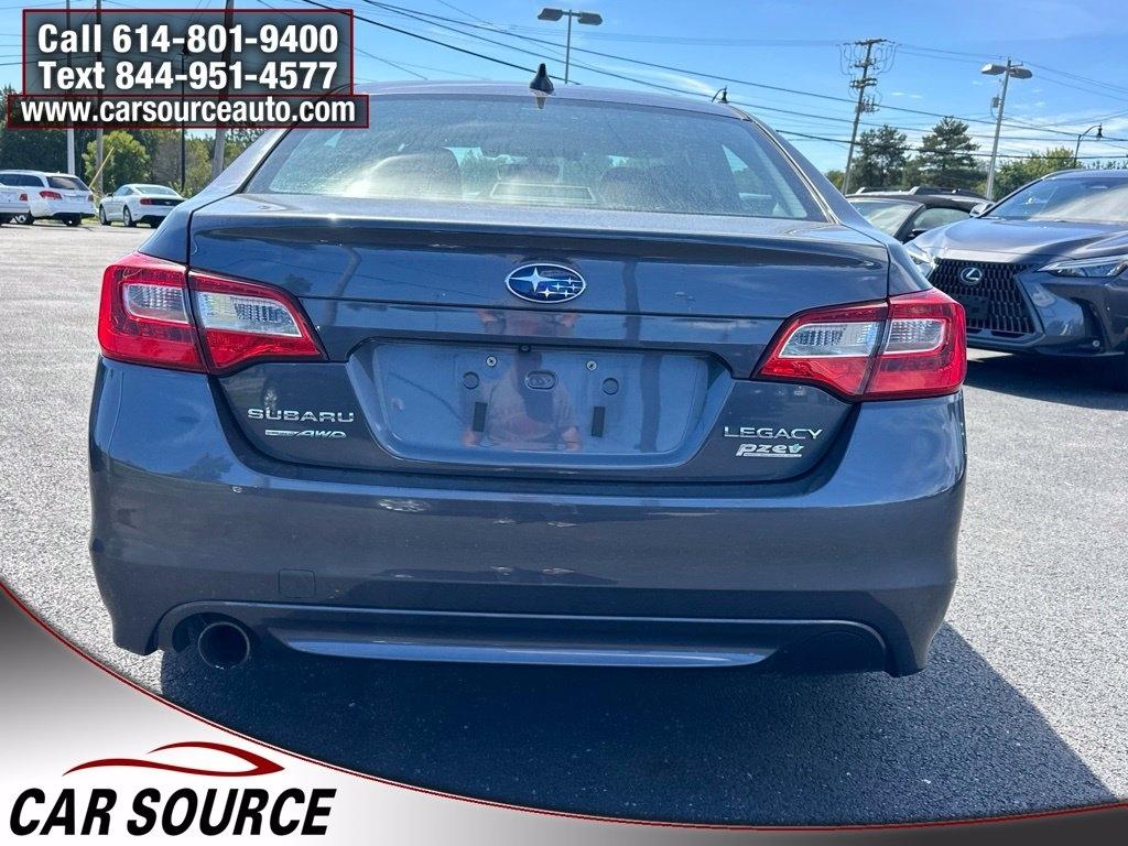 Subaru Legacy  2017